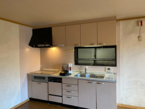 埼玉県訳あり物件のキッチン