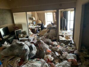 京都府訳あり物件のゴミ屋敷部屋