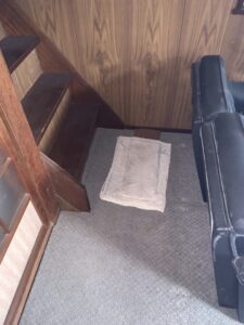 京都府訳あり物件の老朽化した床