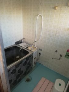 愛知県事故物件の浴室