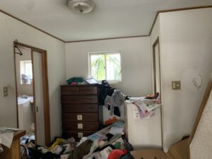 大阪府ゴミ屋敷の玄関