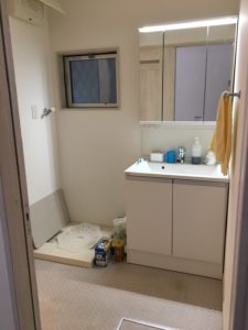 奈良県の訳あり物件の洗面所